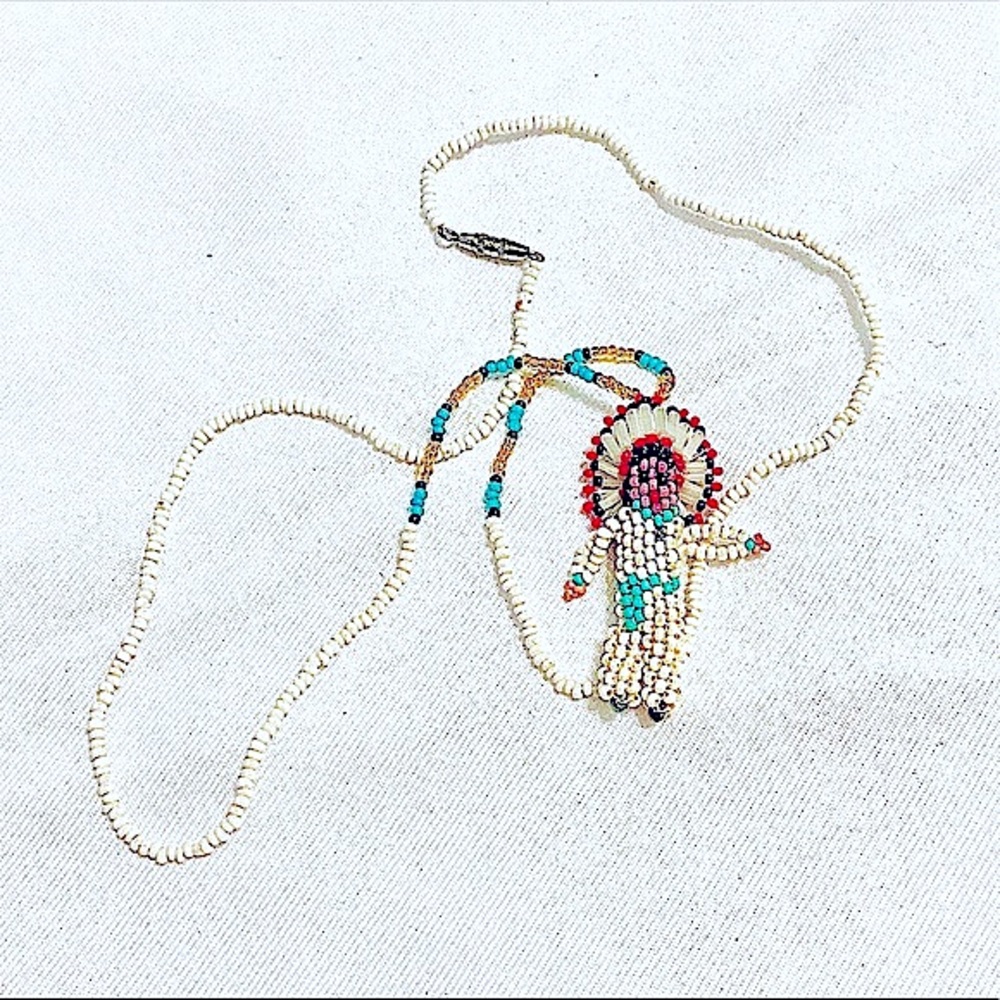 👏Hand crafted Beaded Necklace 🇺🇸